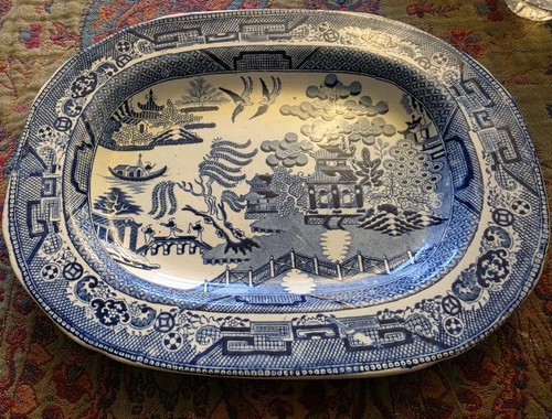 Staffordshire blue willow - blue, 18"
