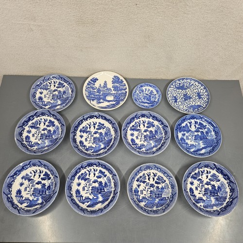 Antique blue willow - blue, lot